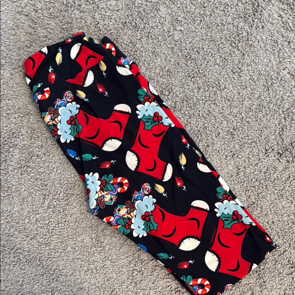 LulaRoe Christmas Leggings